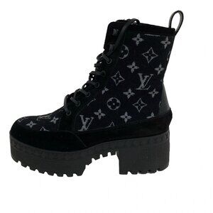 ALOUIS VUITTON Black Women's Boots Wool bran-802-090425
